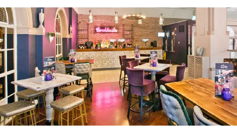 Slug & Lettuce - Plymouth photo (photo 1 of 3)