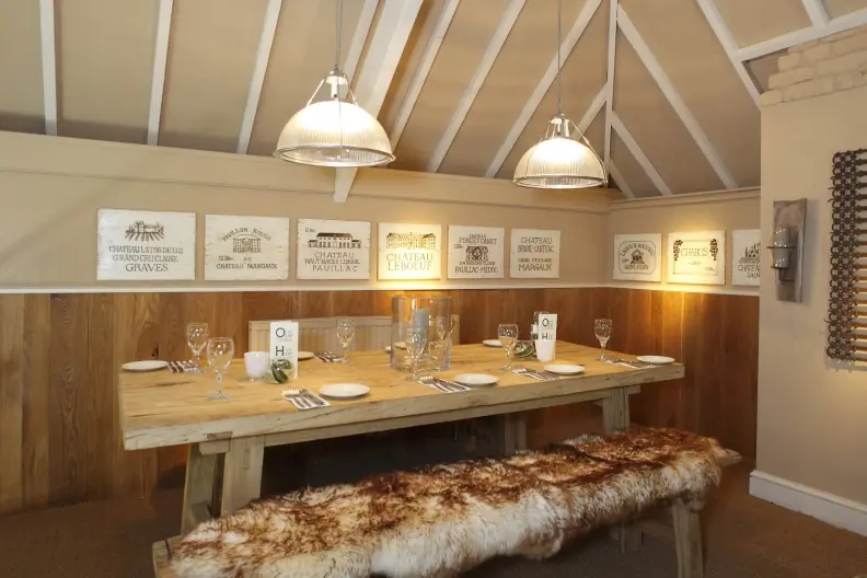 Old Cottage Lisvane — Bars in Cardiff