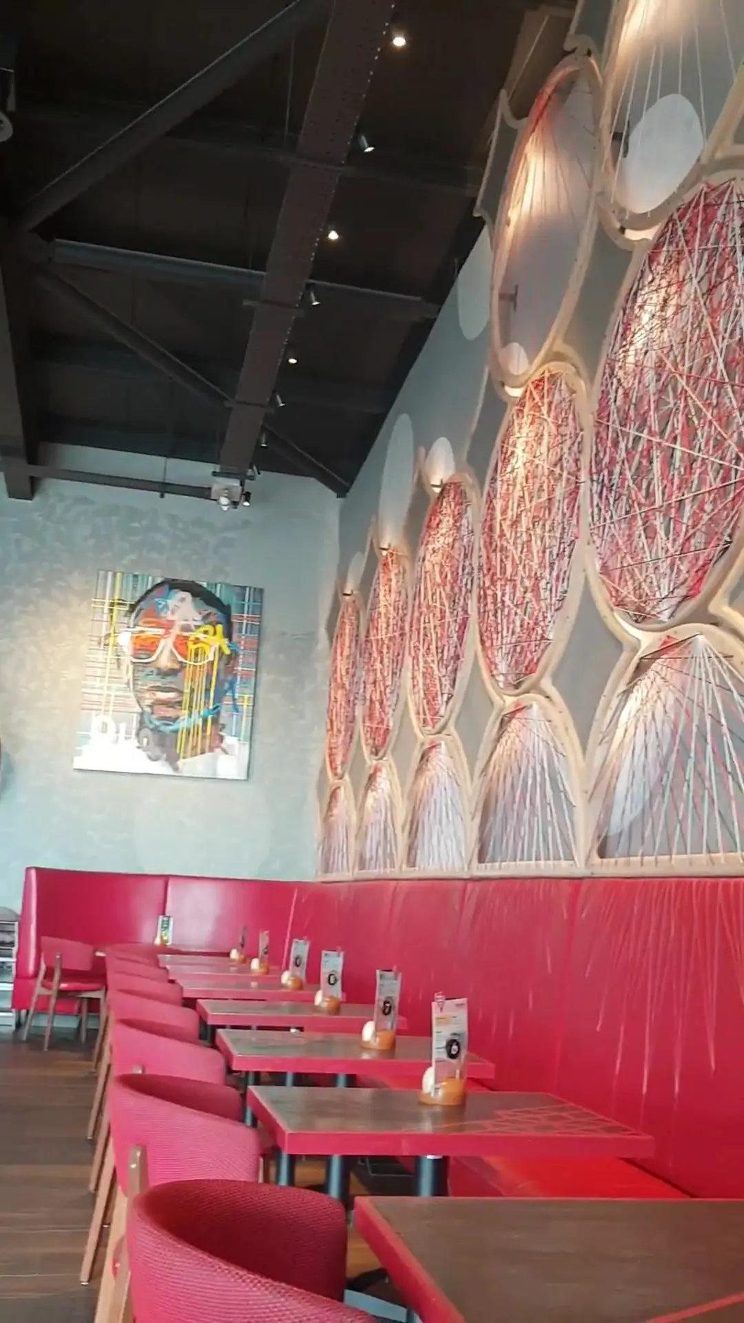 Nando's Goodmayes Retail Park photo (photo 2 of 3)