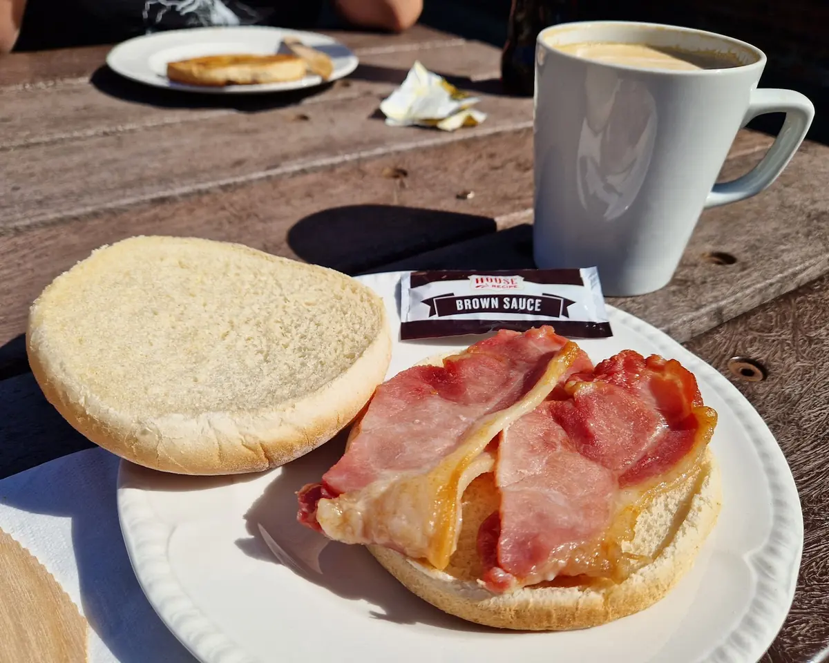 Henry’s Café photo (photo 1 of 3)