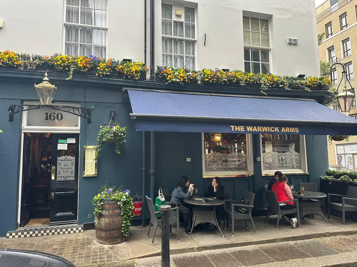 The Warwick Arms — Bars in London