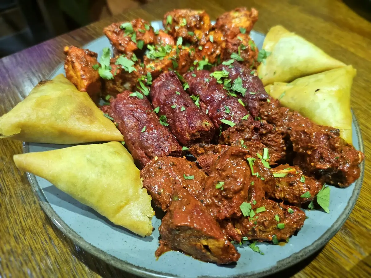 Curry Lounge — Indian restaurants in Southampton