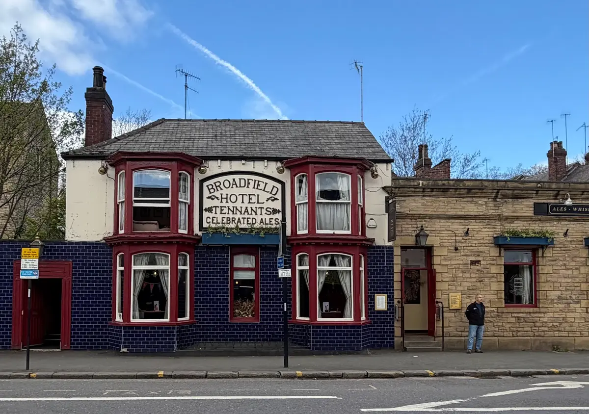 The Broadfield photo (photo 3 of 3)