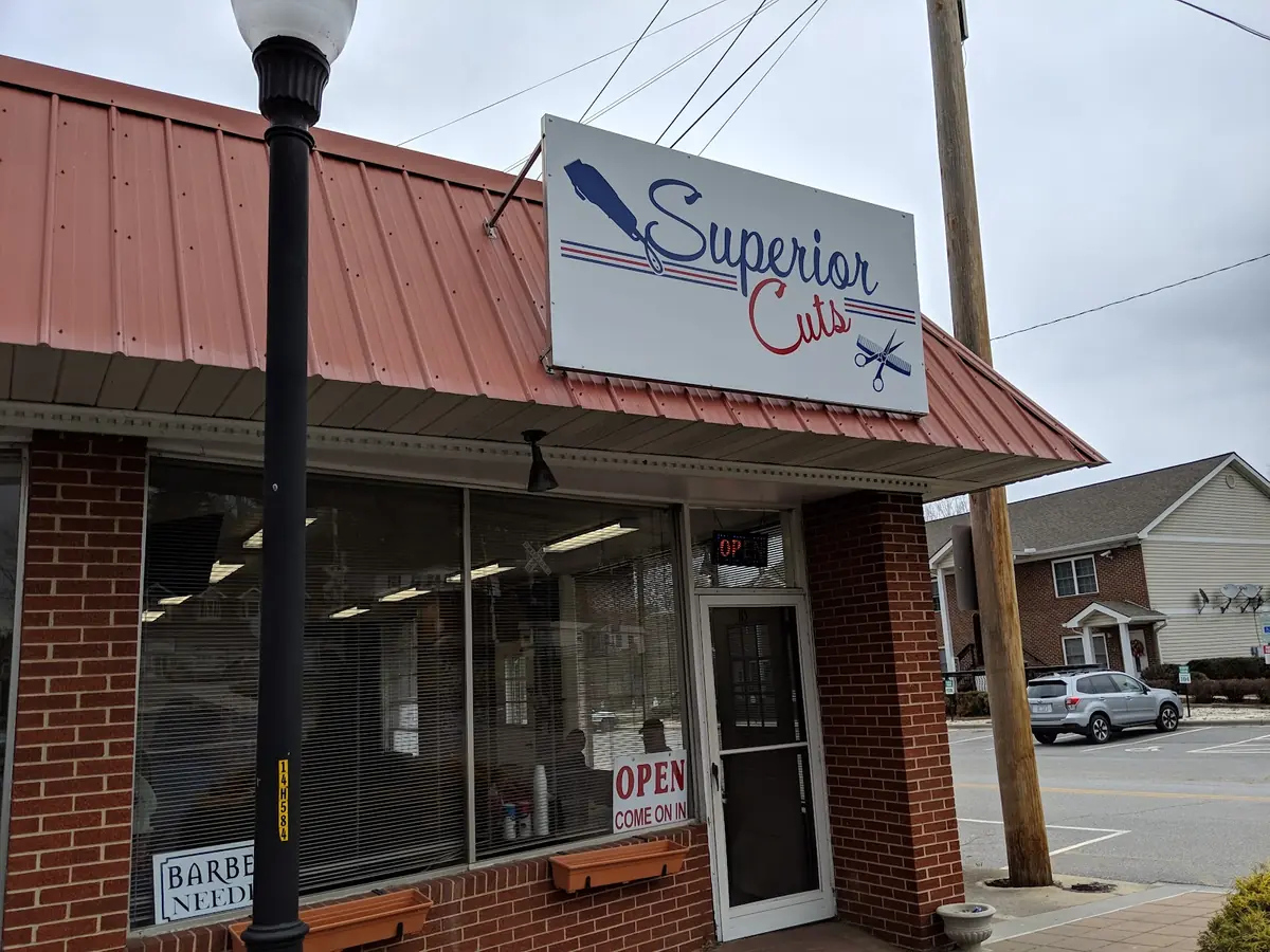 Superior Cuts — Barbershops in Clyde
