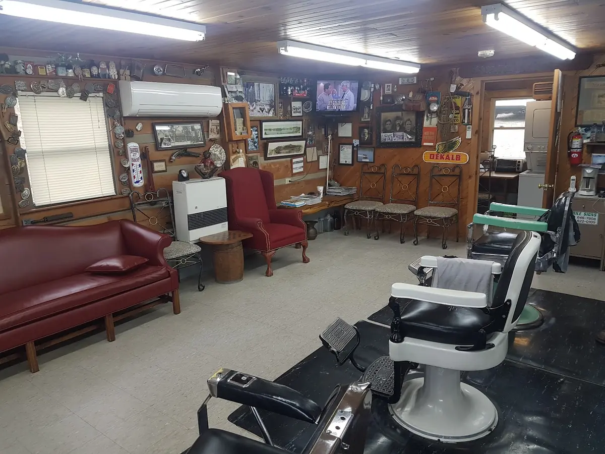 Superior Cuts photo (photo 3 of 3)