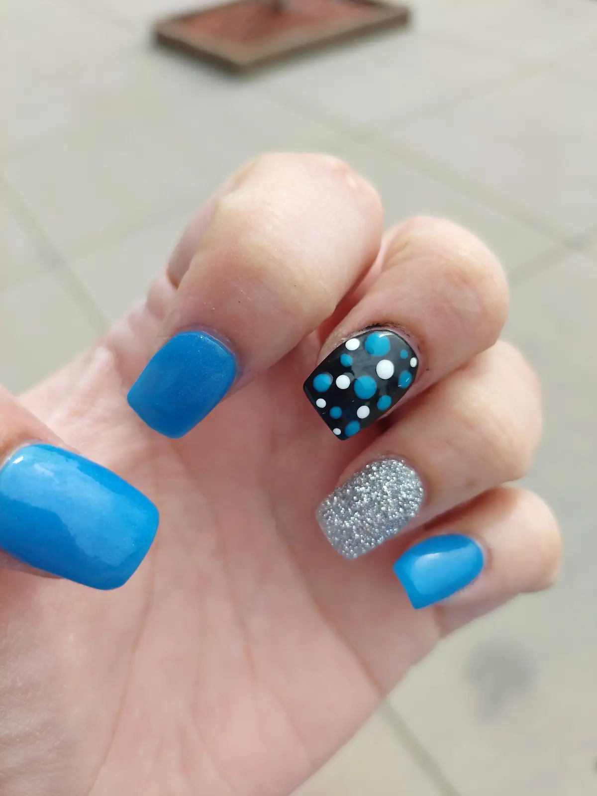 Tip Toe Nails Spa photo (photo 2 of 3)