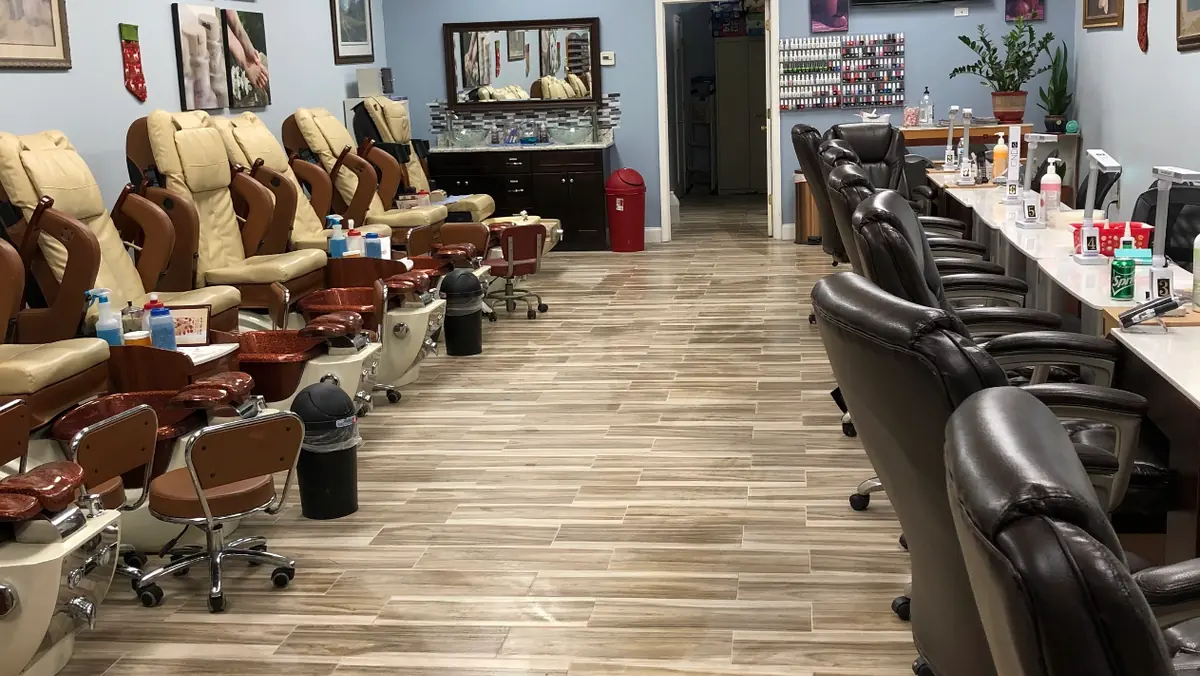 Tip Toe Nails Spa photo (photo 3 of 3)
