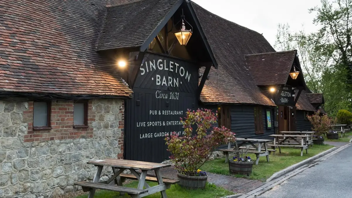 Singleton Barn — Bars in Ashford
