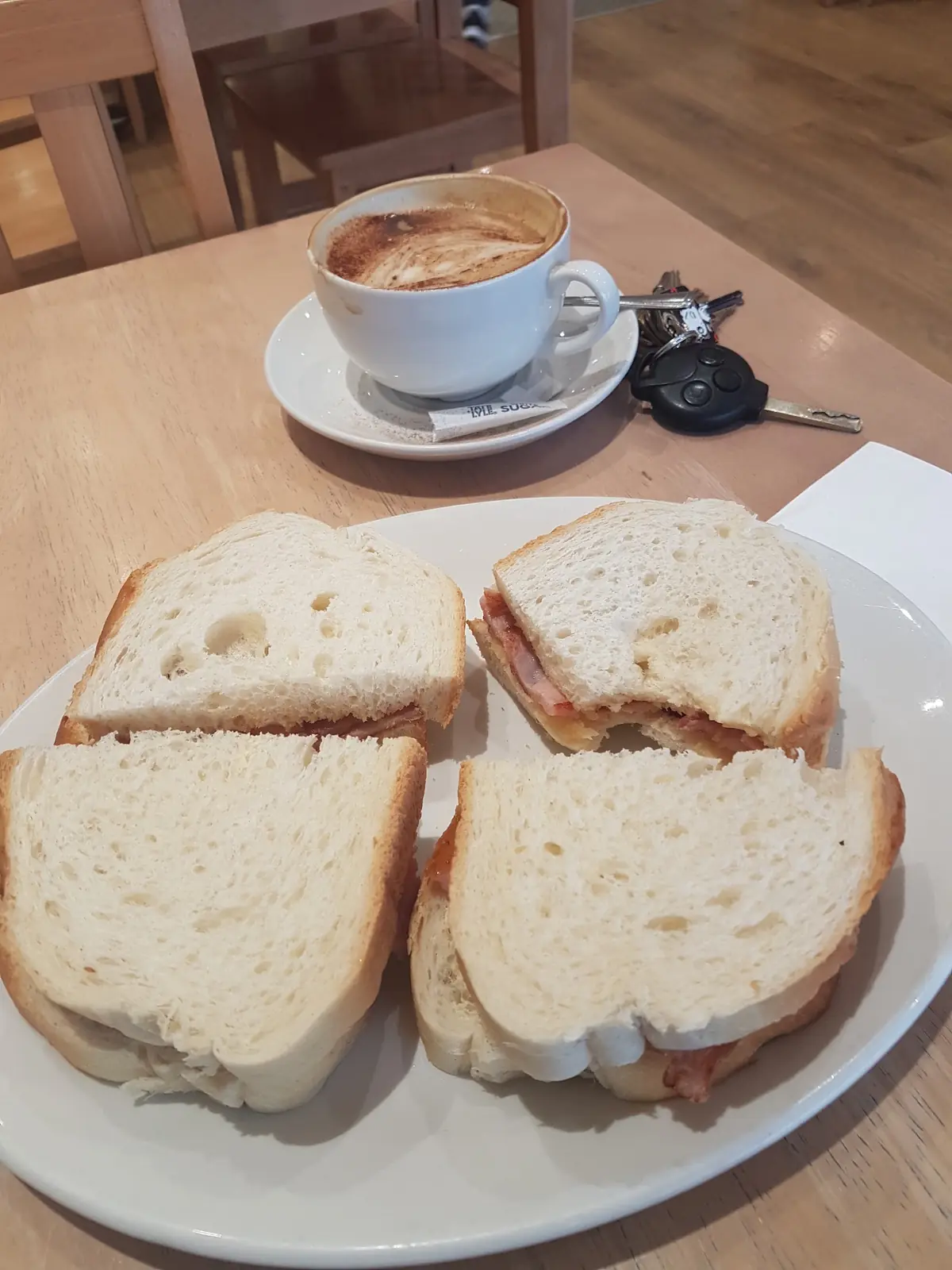 Happy Eater Cafe photo (photo 2 of 5)