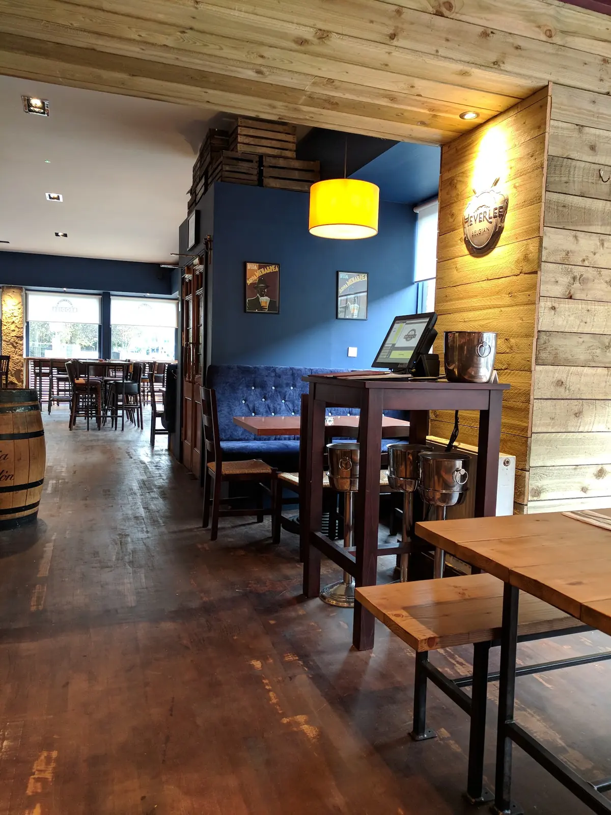 Brodies Bar & Kitchen — Restaurants in Glasgow