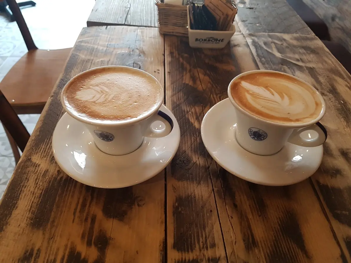 Elois Cafe photo (photo 2 of 3)