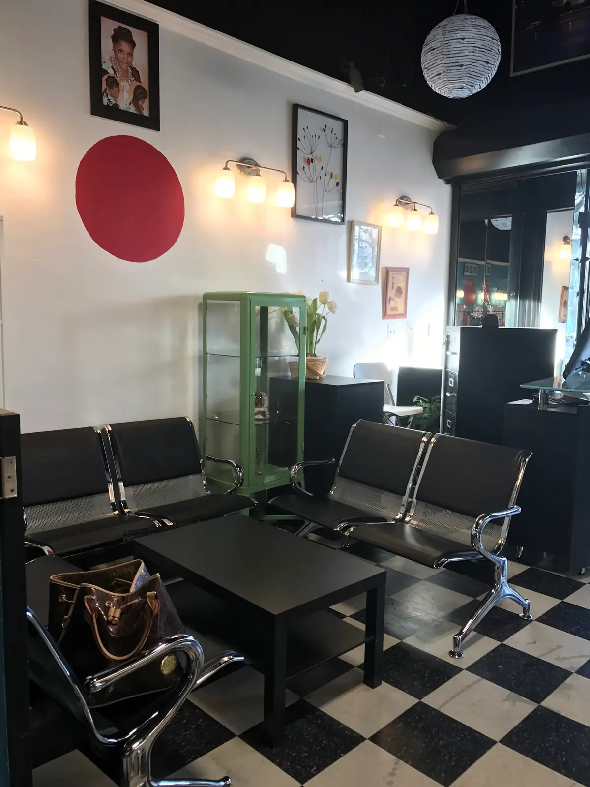 freddy's hair braiding and barber shop/We only take cash photo (photo 1 of 3)