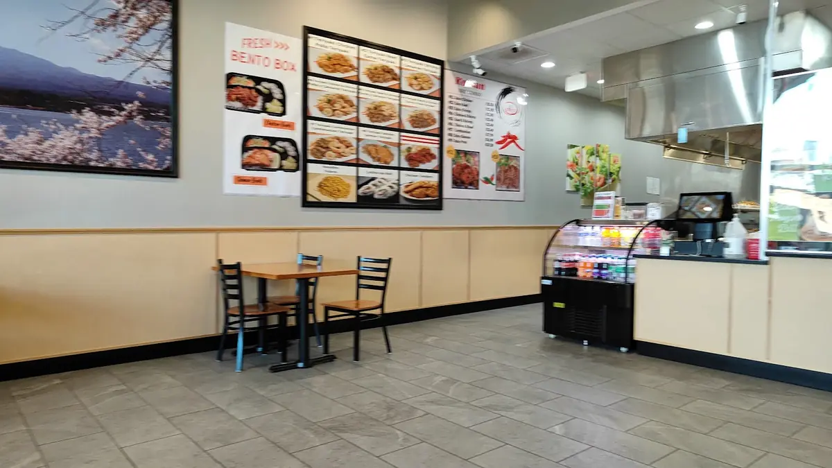 Chestnut Hills Shopping Center photo (photo 1 of 3)