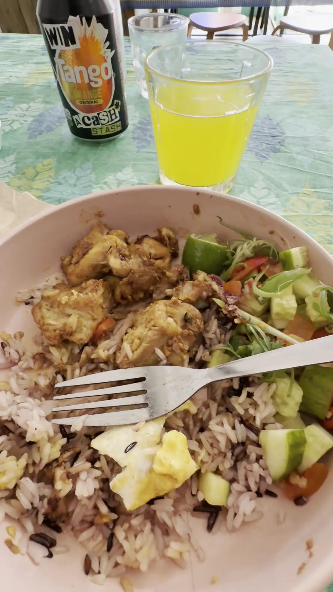 Mama Z Filipino Kitchen photo (photo 1 of 3)