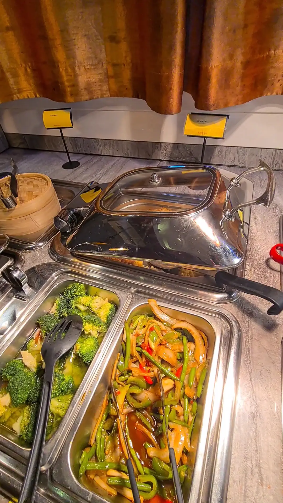 Buffet City photo (photo 1 of 3)