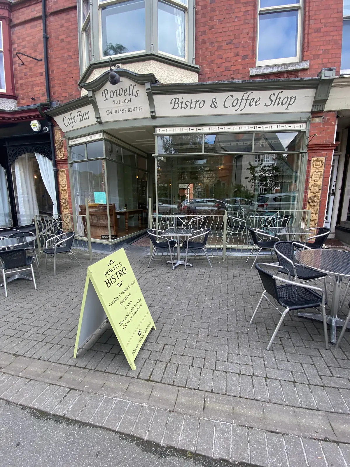 Powells Bistro photo (photo 2 of 3)