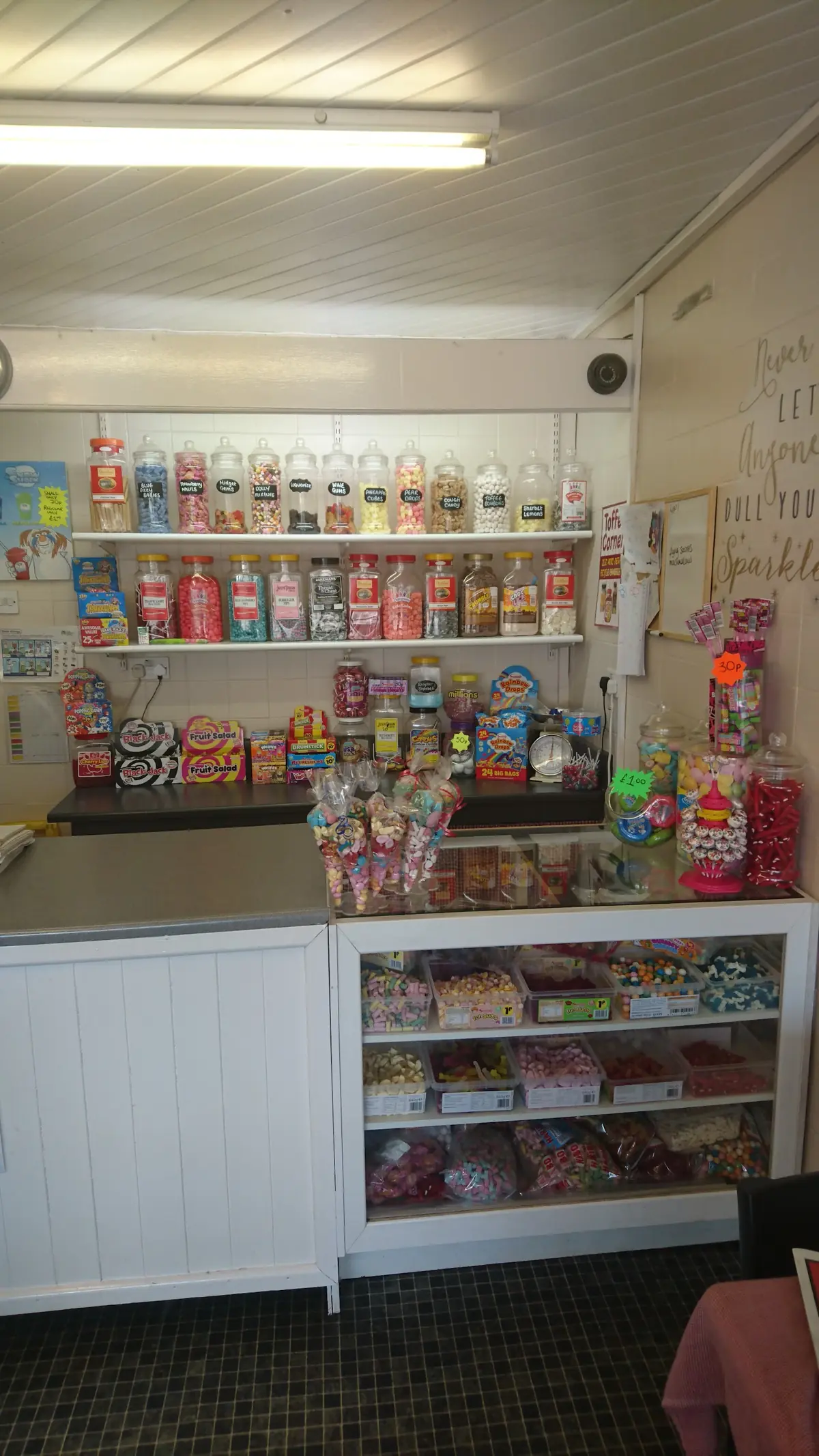 Tuck In Sandwich Bar photo (photo 2 of 7)