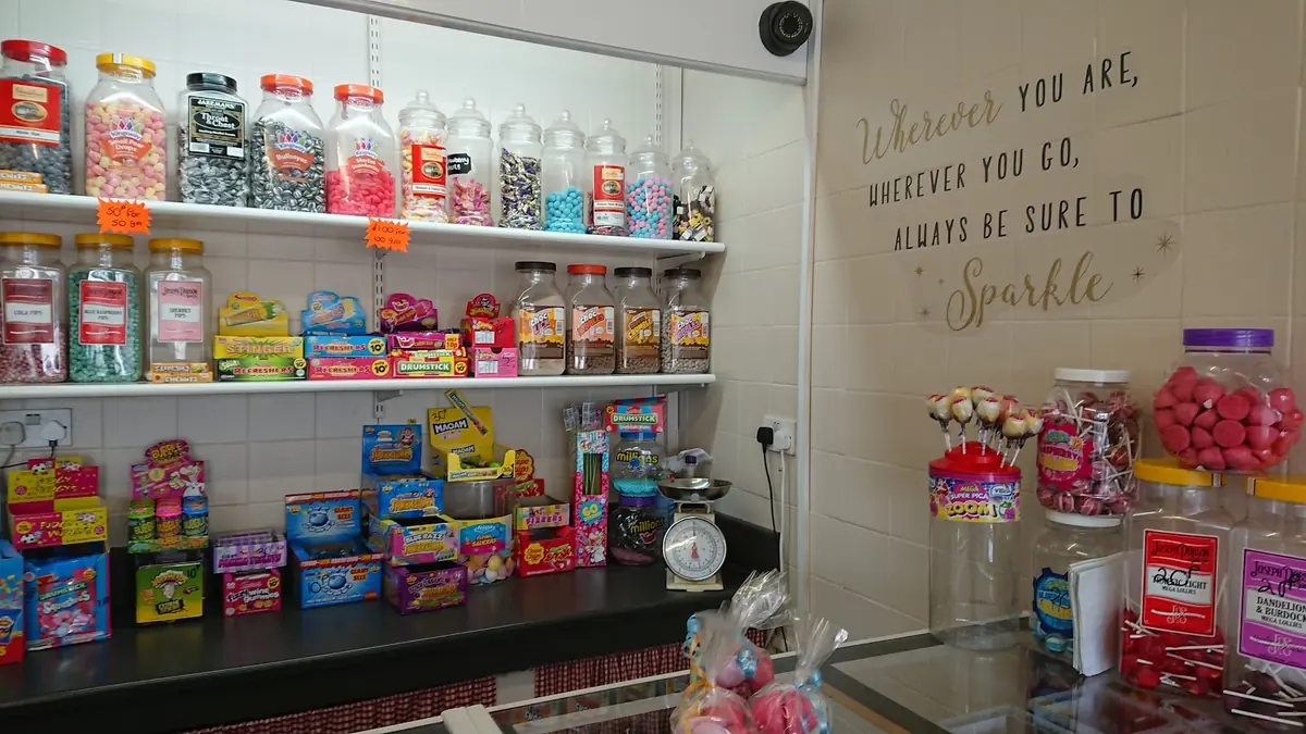Tuck In Sandwich Bar photo (photo 7 of 7)