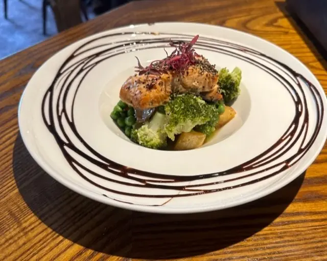 Woodhouse Gardens — Bars in Manchester
