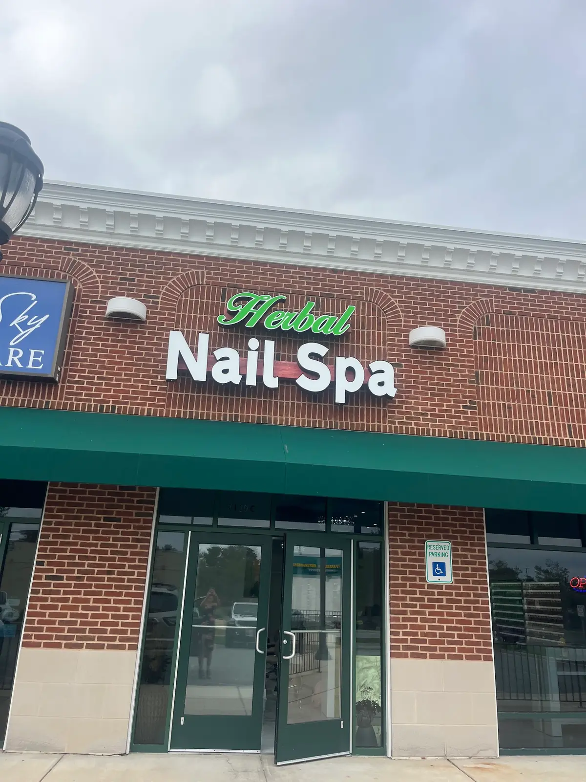 Herbal Nail Care & Spa photo (photo 3 of 3)