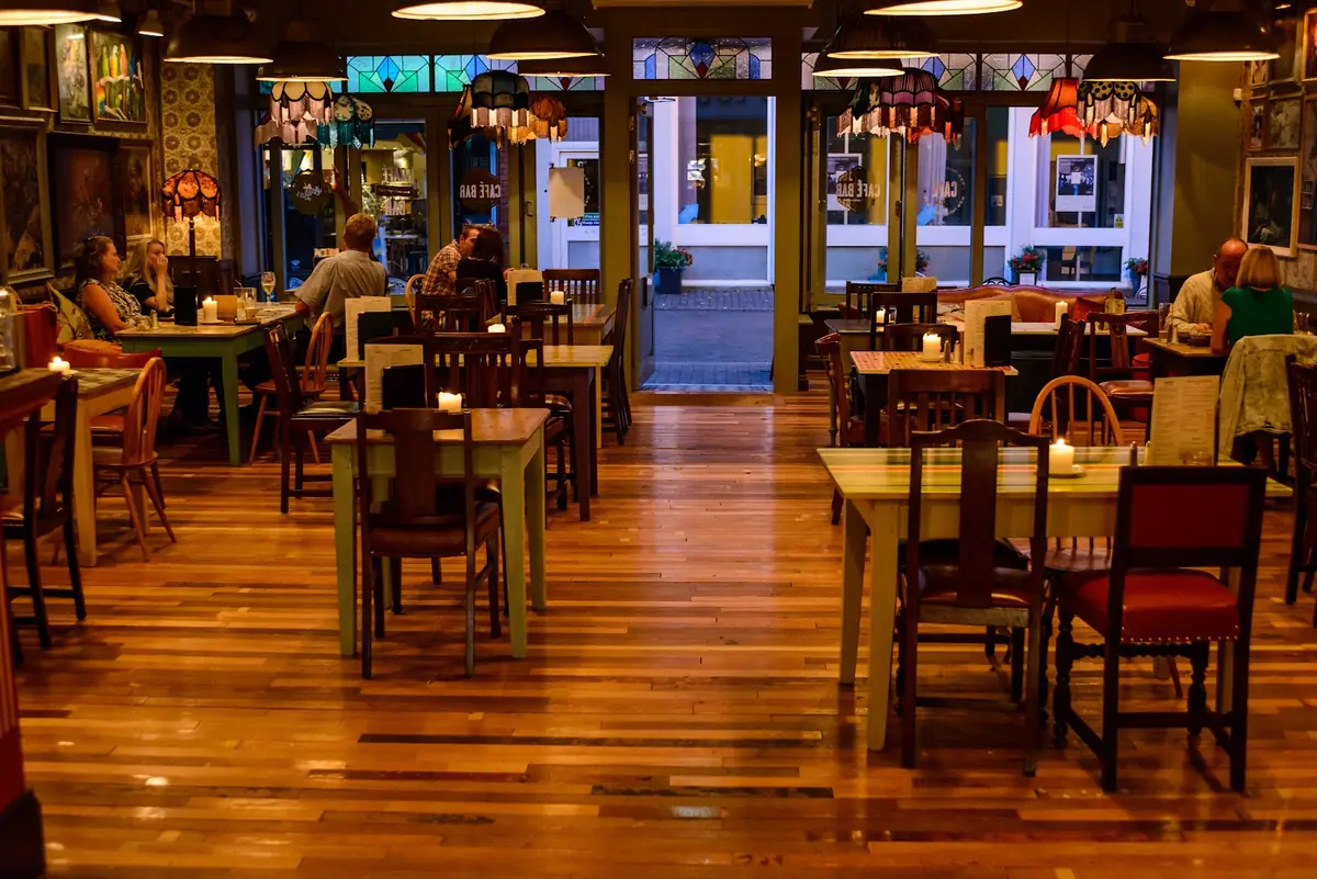 Unico Lounge photo (photo 1 of 3)