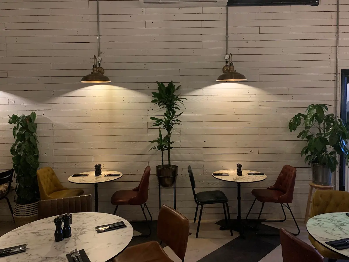 Monty's burger bar, Bicester