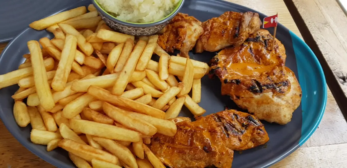 Nando's Bicester Pioneer Square photo (photo 2 of 3)