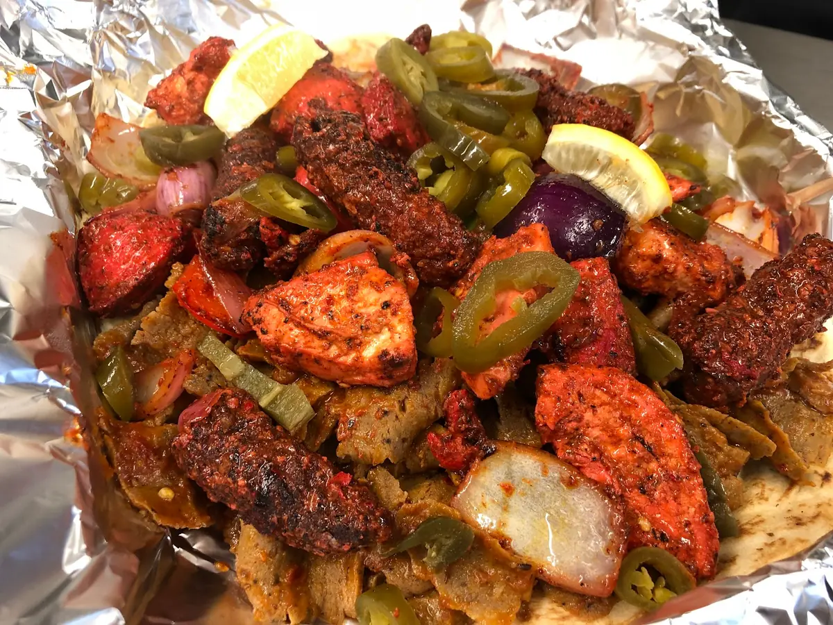 Hot 'N' Tasty photo (photo 3 of 3)