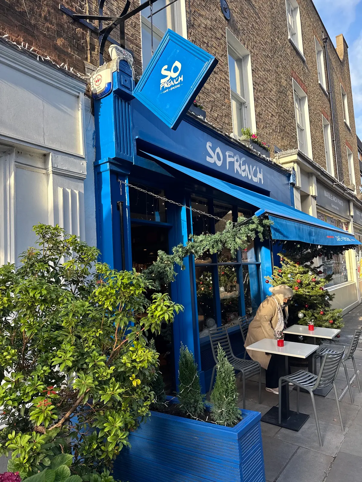 SO FRENCH Café + Épicerie — Cafes in London