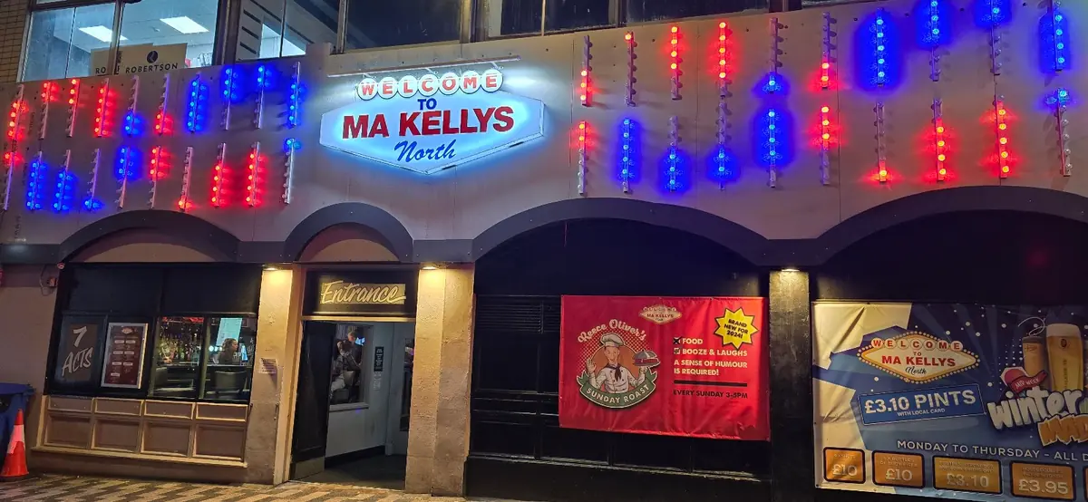 Ma Kellys — Bars in Blackpool