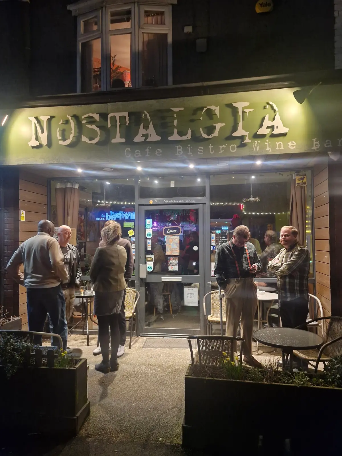 Nostalgia bistro ( WINE, BAR , CAFE )