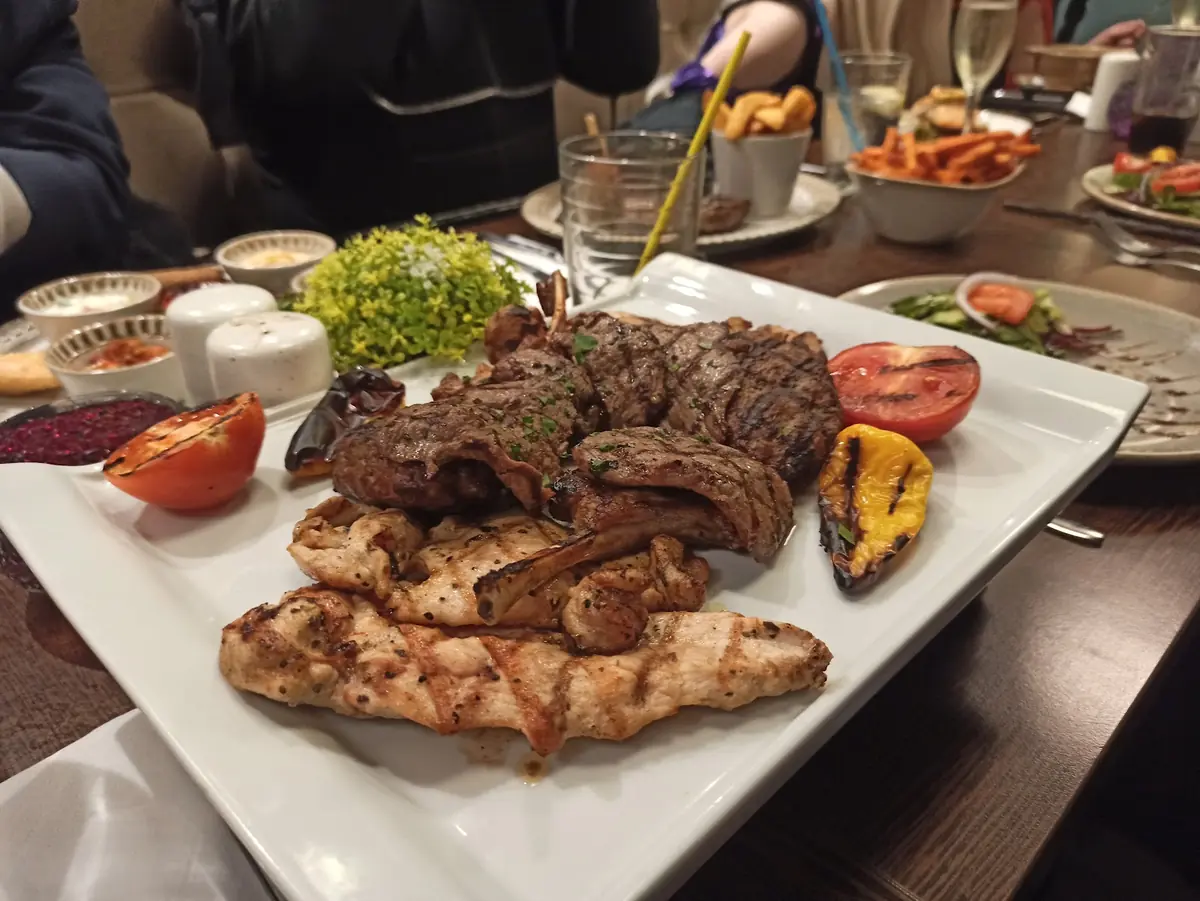 Leek Bar & Grill — Bar & grills in Leek