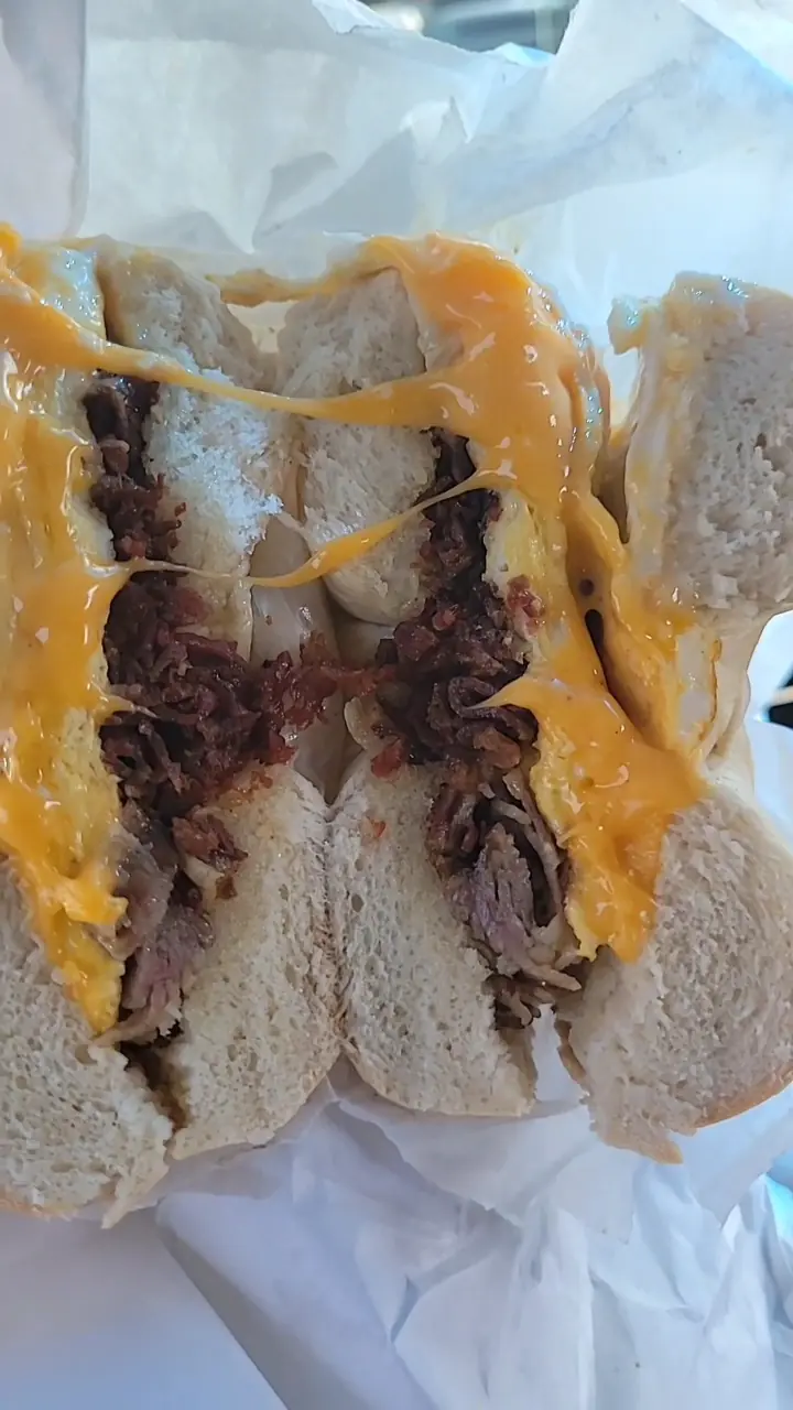 Hollis Deli and Grill photo (photo 2 of 2)