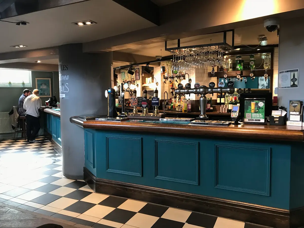 O'Neill's Leeds — Bars in Leeds