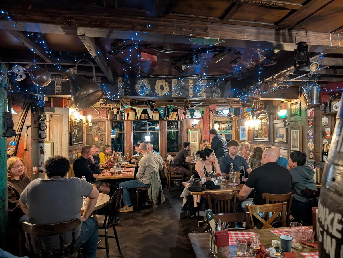 The Old Bookbinders Ale House photo (photo 2 of 3)