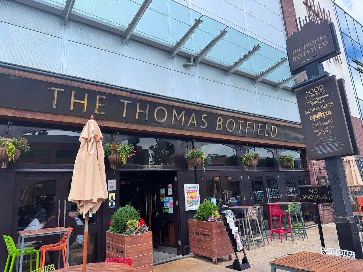 The Thomas Botfield photo (photo 1 of 3)