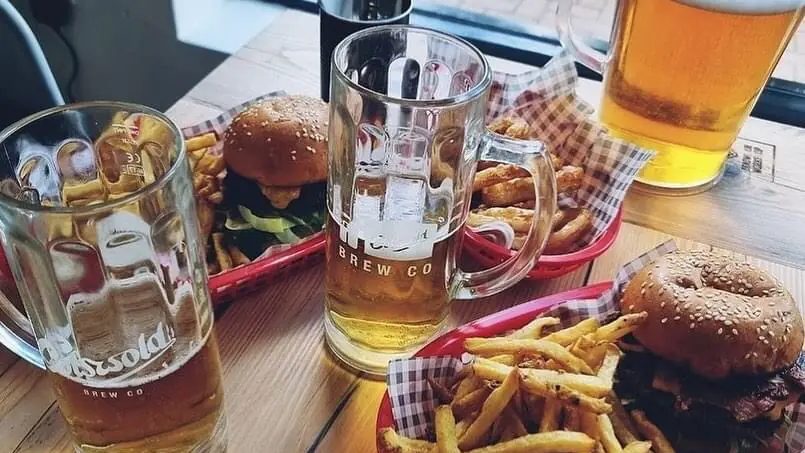 Burgers & Brews photo (photo 1 of 3)