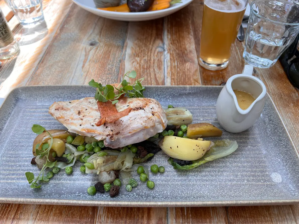 The Black Horse, A Heartwood Inn