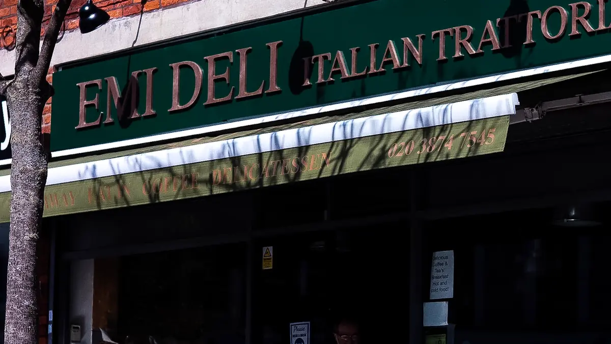 Emideli Restaurant photo (photo 1 of 3)