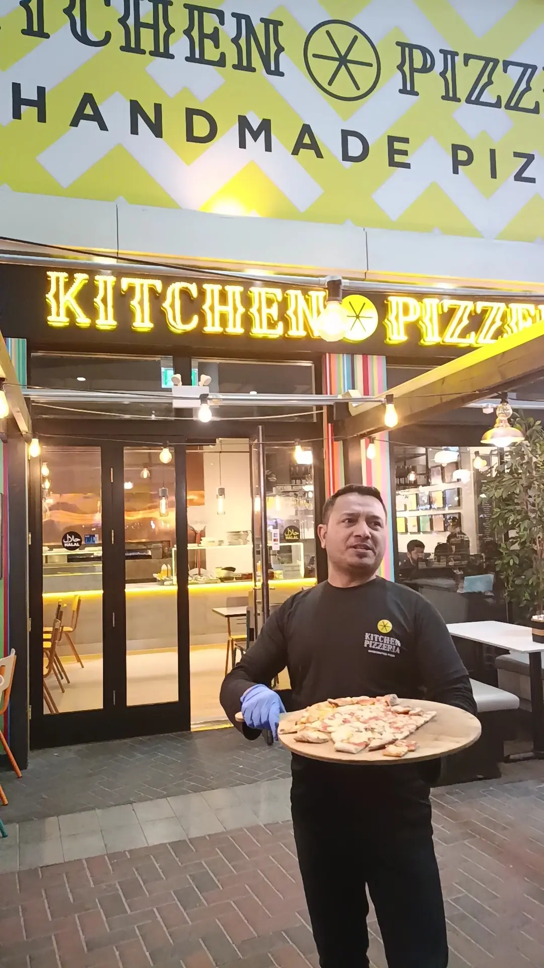 Kitchen Pizzeria photo (photo 2 of 3)