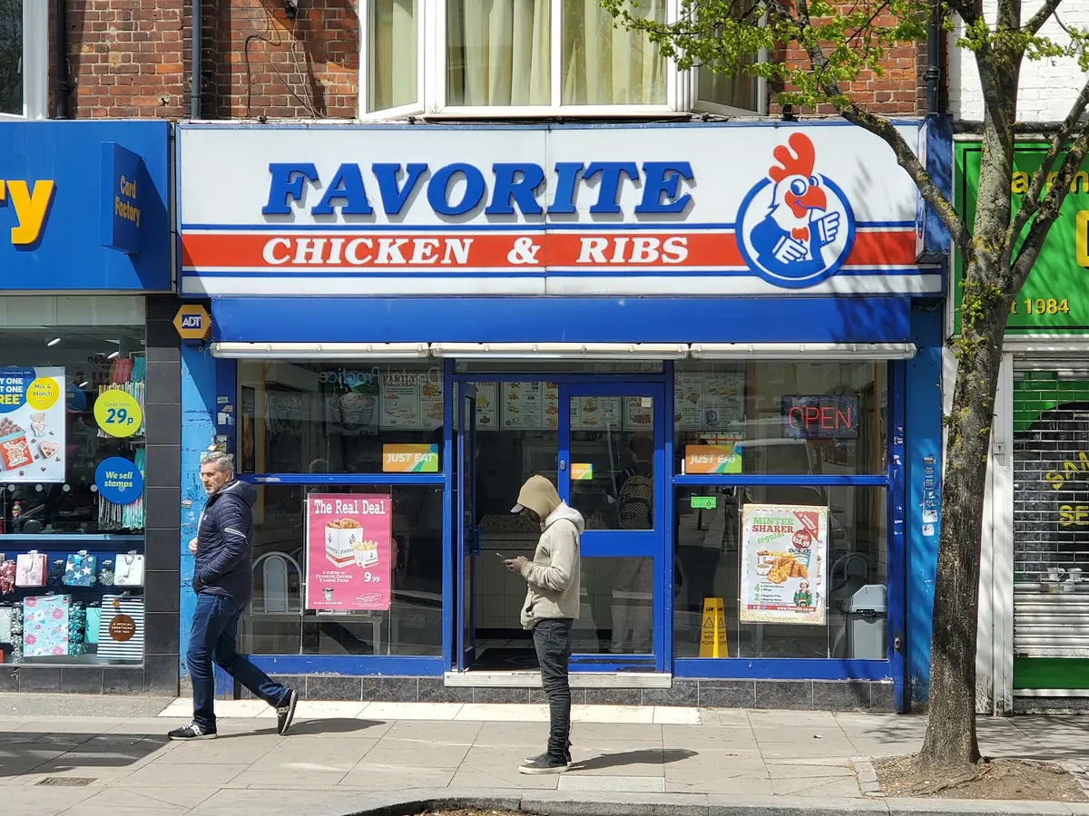 Favorite Chicken & Ribs Coulsdon — Chicken restaurants in Coulsdon