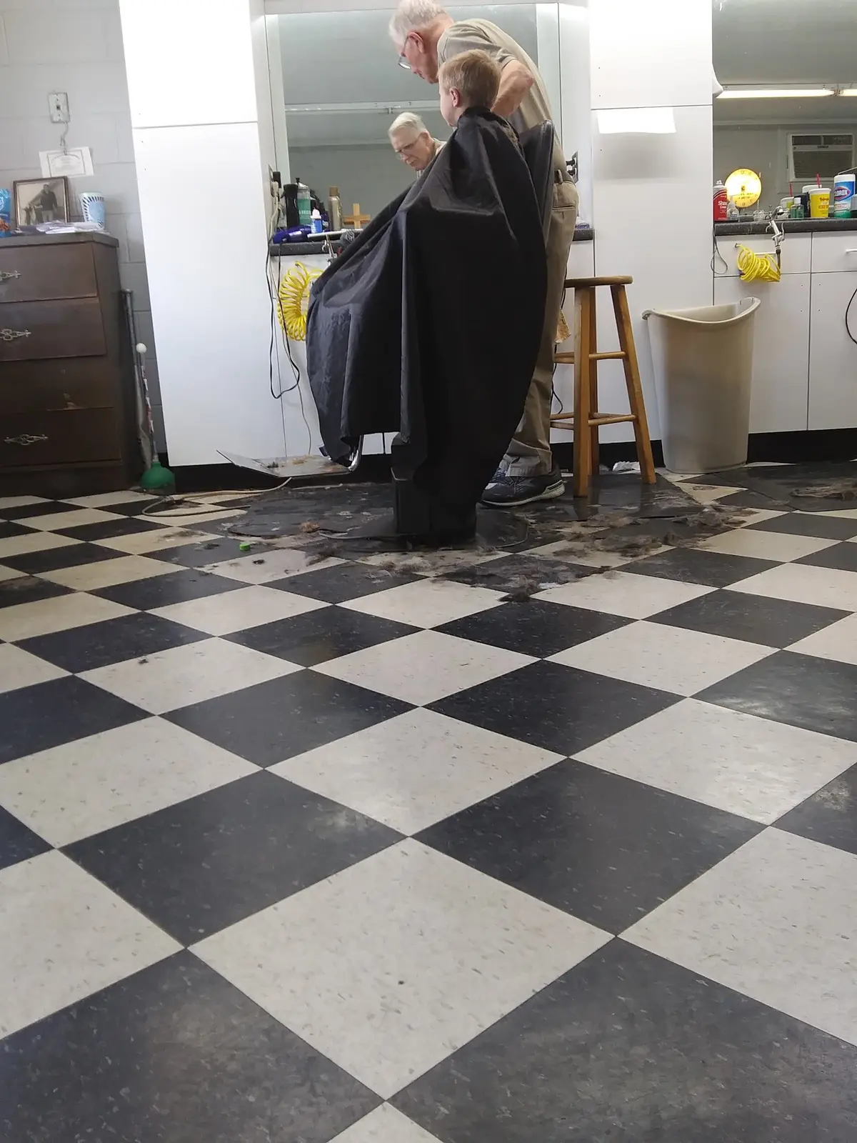 Doug's Barber Shop photo (photo 1 of 1)