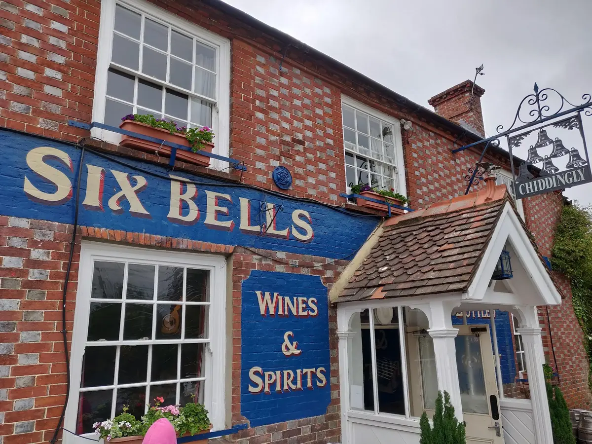 The Six Bells Chiddingly photo (photo 1 of 3)