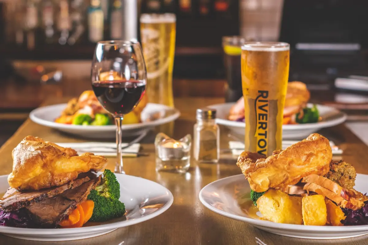 Angels — Bars in Hitchin