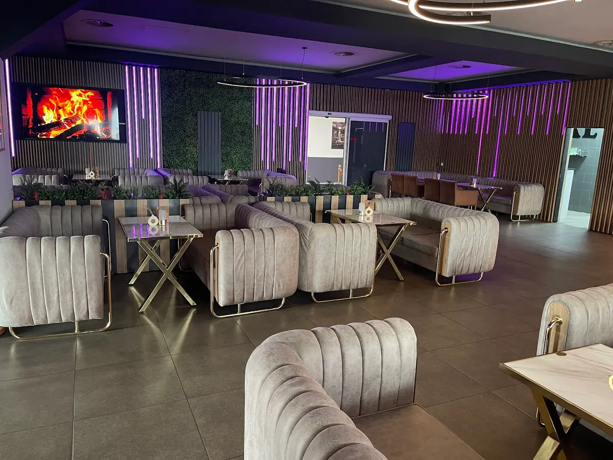 Loyal Lounge — Bars in Siershahn