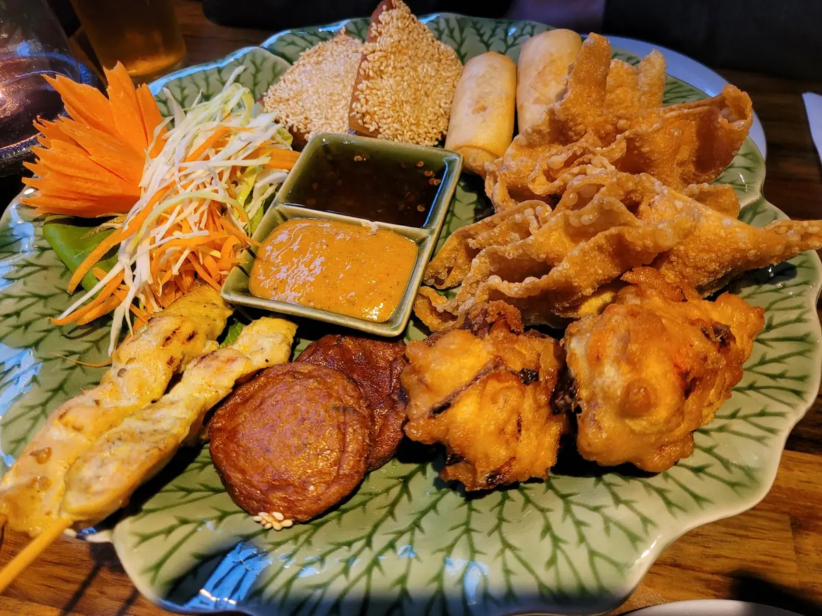 Thai Four Two Restaurant photo (photo 2 of 3)