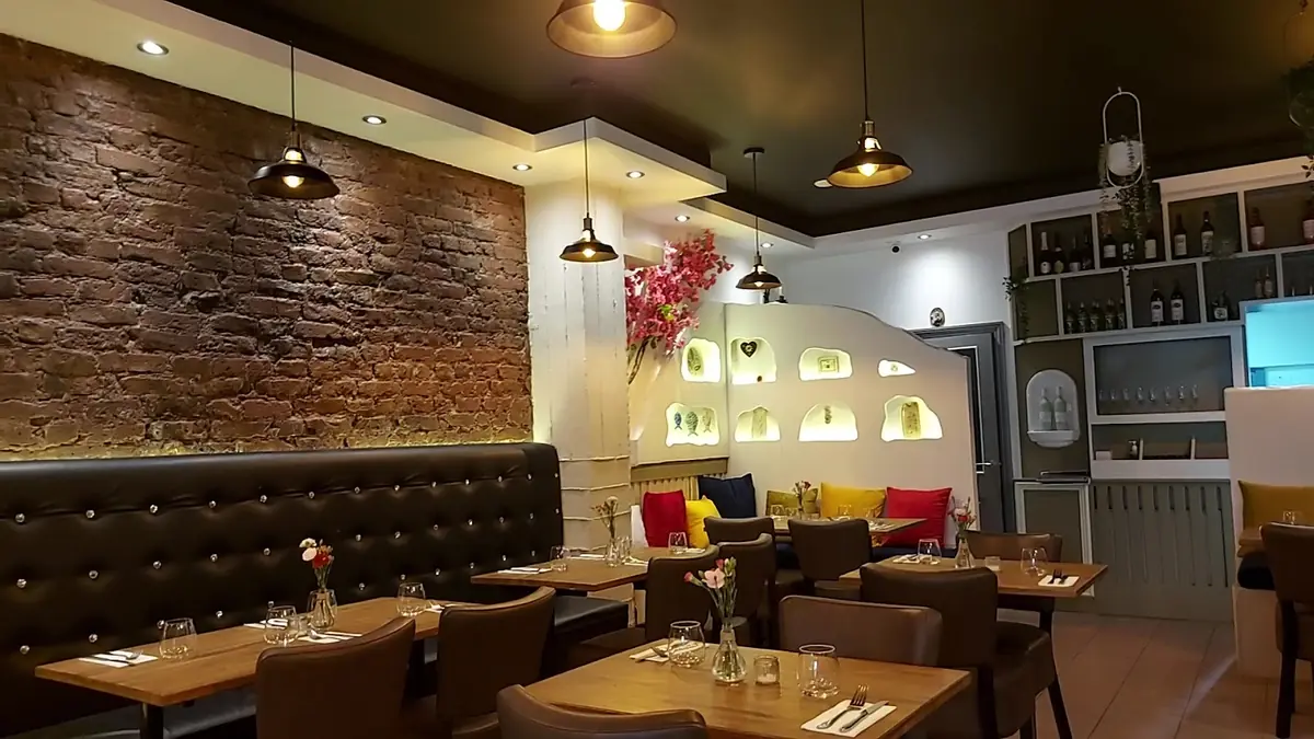 MONO Greek House photo (photo 1 of 3)