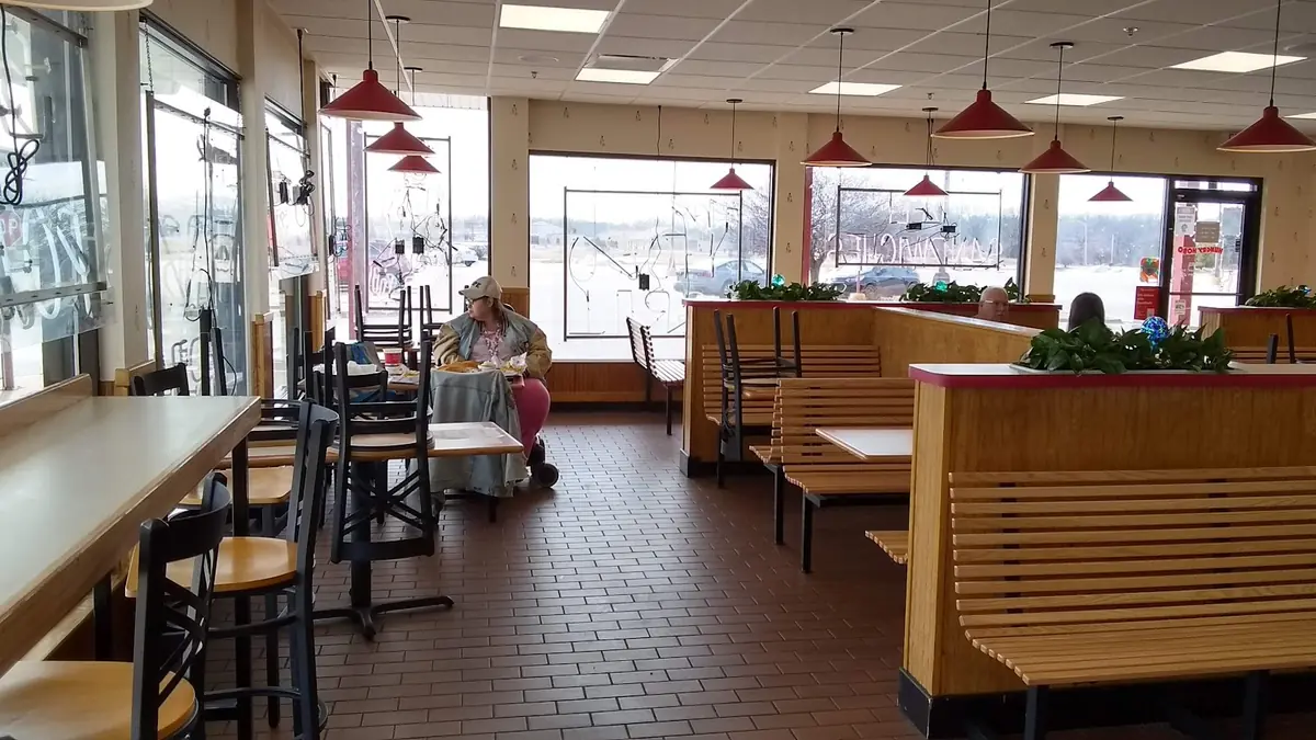 Kennedy Square Shopping Center photo (photo 2 of 3)