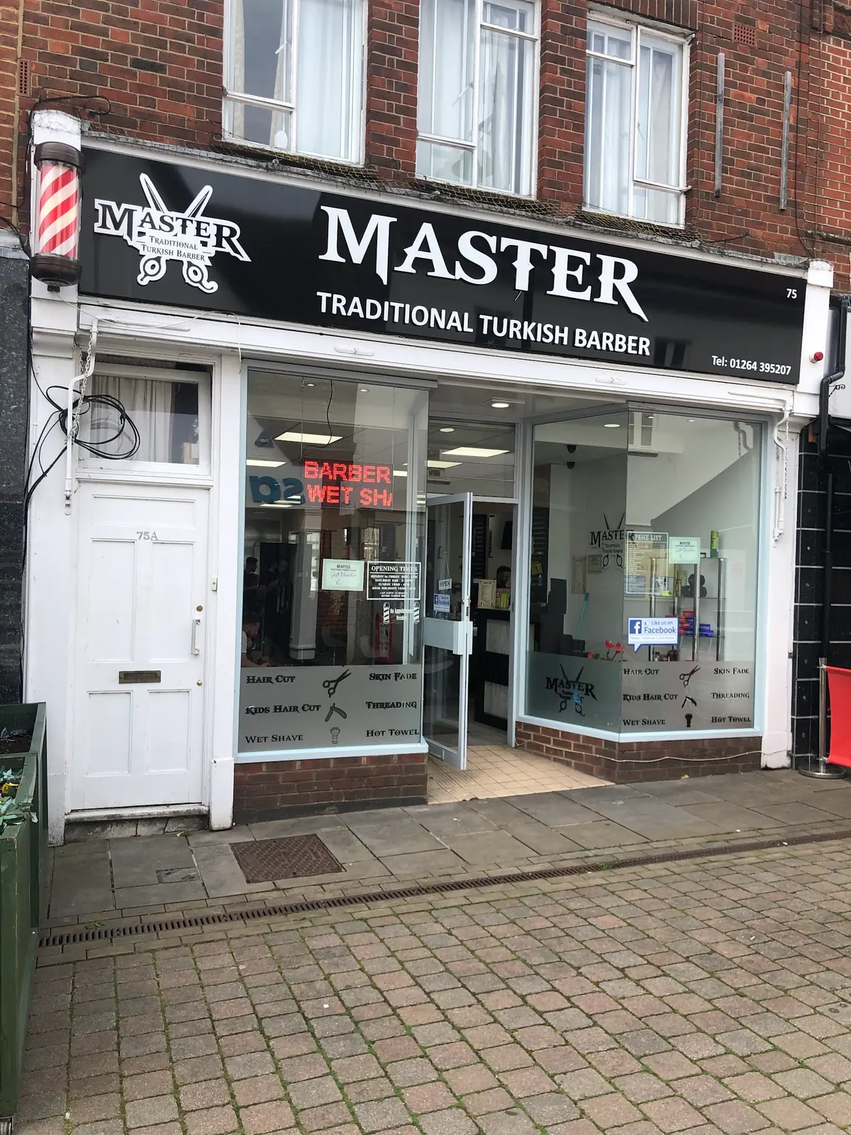 Master Traditional Turkish Barber photo (photo 1 of 3)