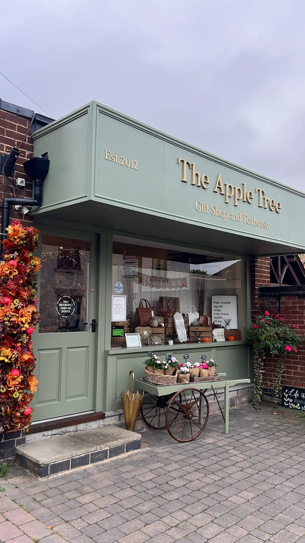 The Apple Tree Gift Shop and Teahouse photo (photo 1 of 3)